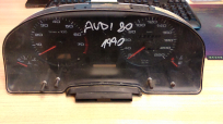 Použitá přístrojová deska - budíky Audi 80