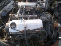 Mitsubishi Colt 1.3i - motor