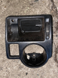 Rámeček levé mřížky ventilátoru s držákem spínačů světel VW Golf IV